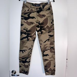 Blue Age army camp jeans size 5